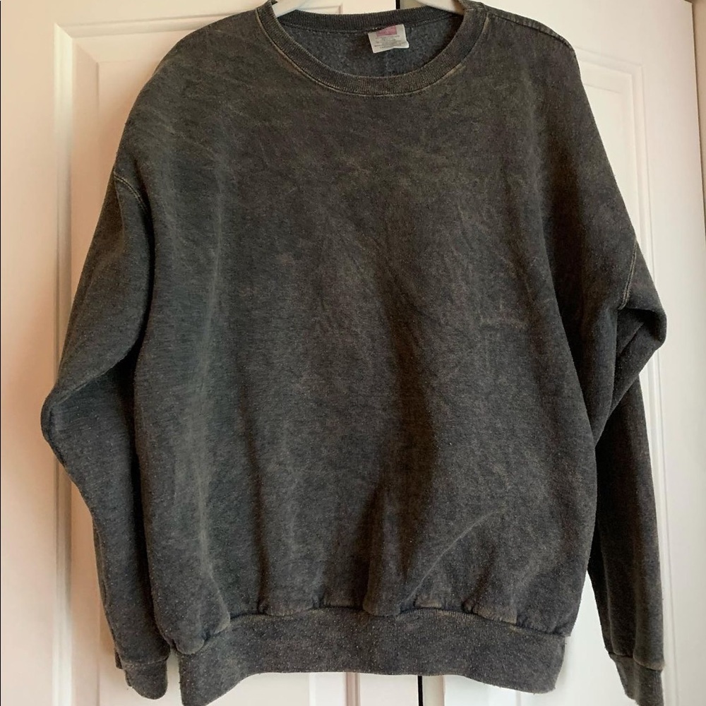 Urban Outfitters SweatShirt